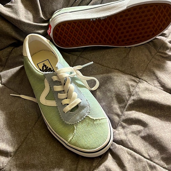 Vans/ Size 7/ light blue and white - Picture 2 of 2